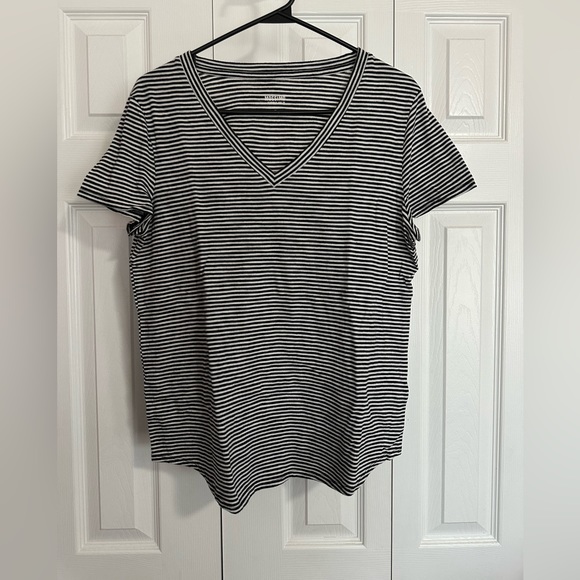 Mossimo Supply Co. Tee - Picture 1 of 3